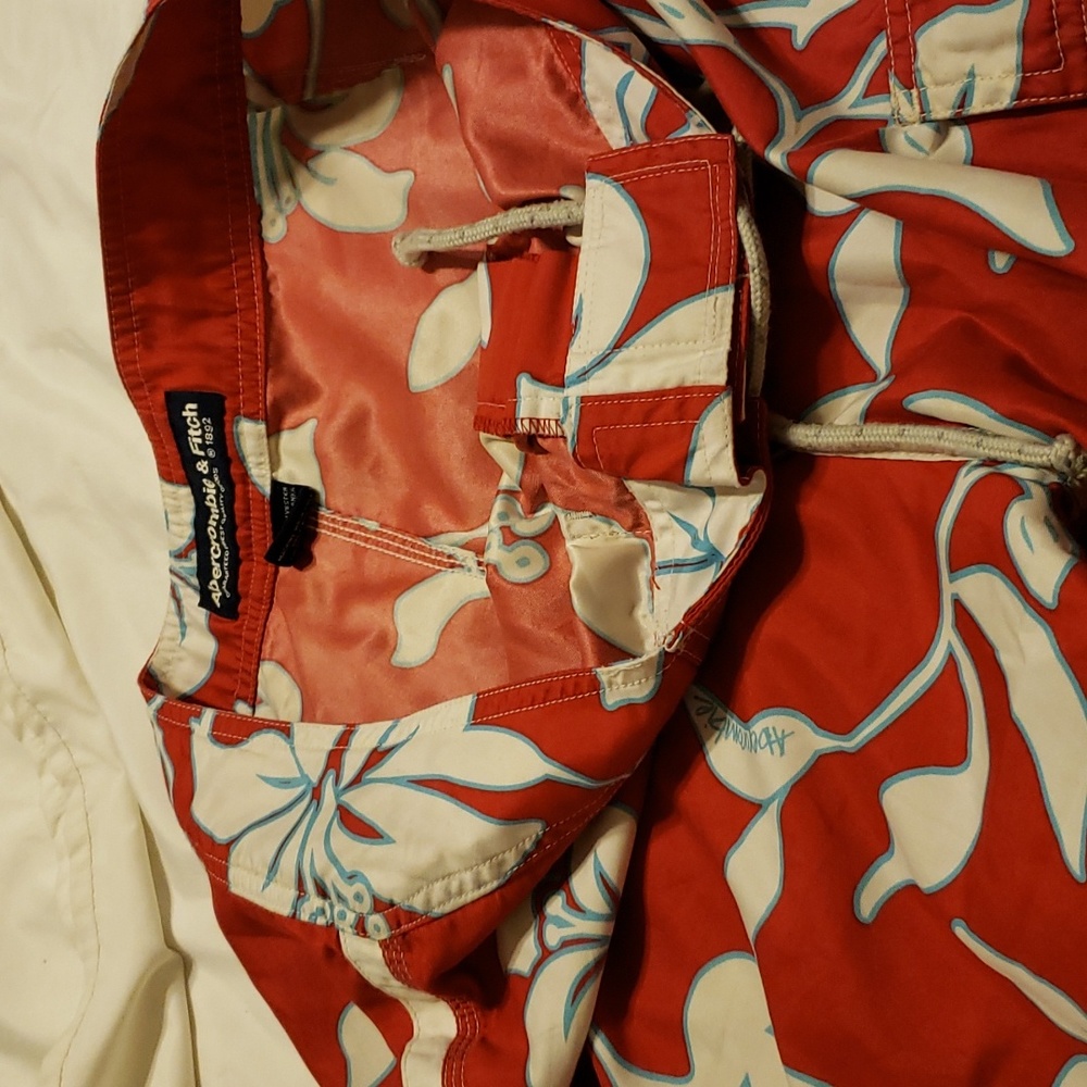 Abercrombie size 34 swim shorts - Picture 4 of 5